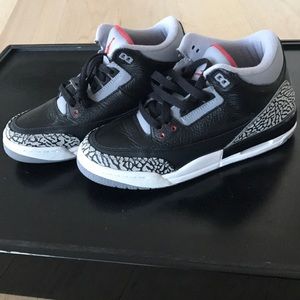 Jordan Retro 3 Sneakers - Black Cement Women 5.5